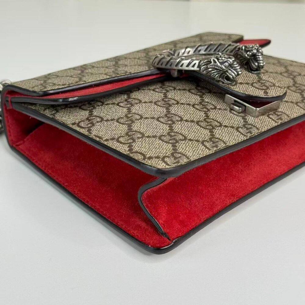 Gucci GG Logo Supreme Small Dionysus Shoulder Bag with Red Accents & Chain Strap - Picture 6 of 9